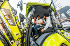 满脚分歧专业人求